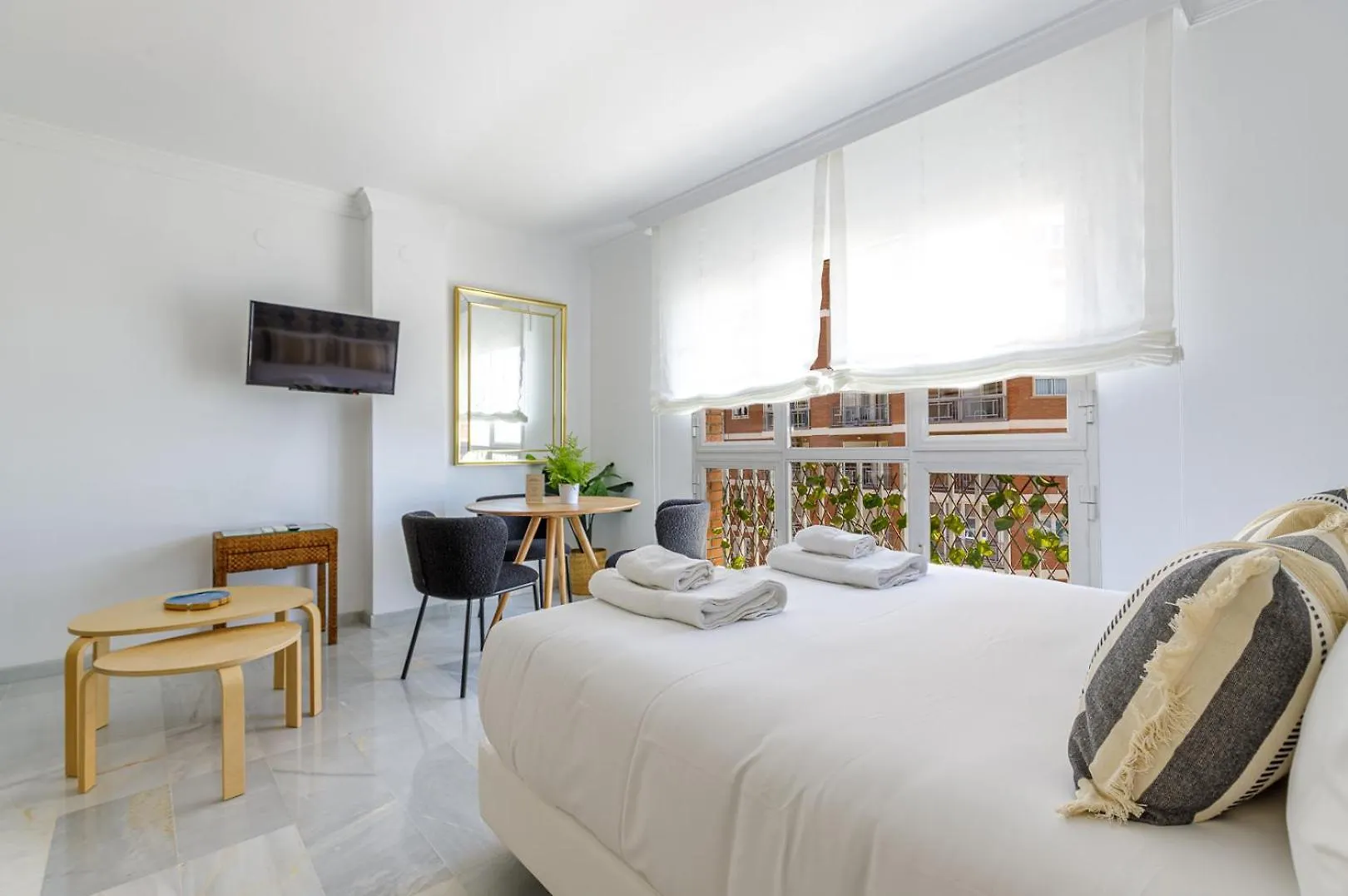 Muelle Uno Studio With Sea View Malaga Apartment